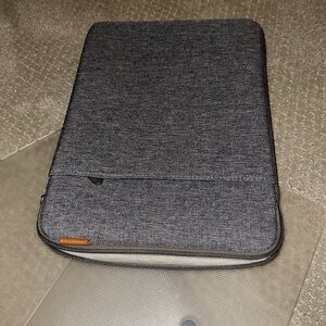 Inateck laptop case for 13 inch MacBook plus clear case